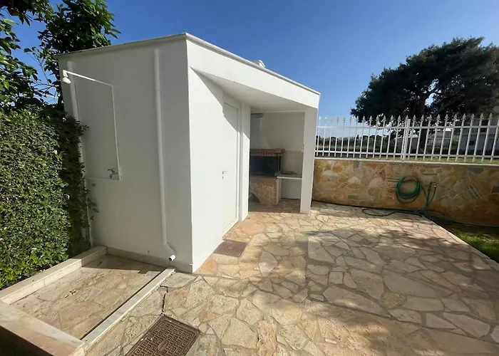 Luxury In - Orangerie Nyaraló *