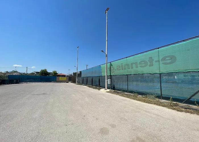 Luxury In - Orangerie Nyaraló